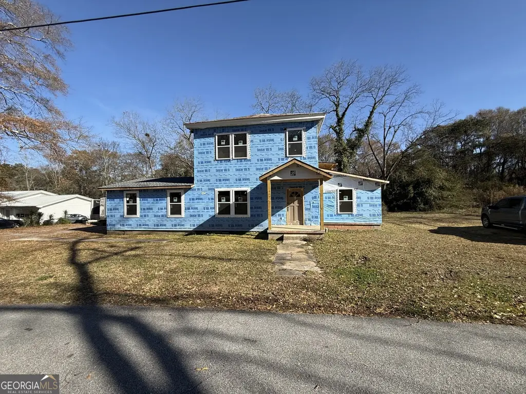 466 West Ave