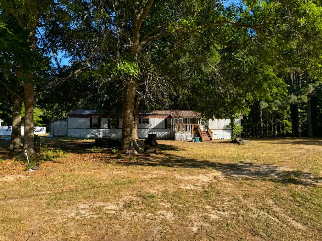 128 Amadeus Dr