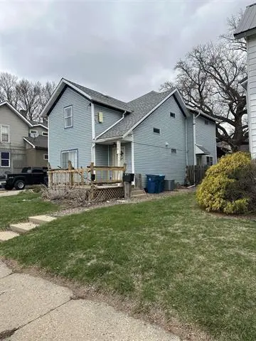 34 3rd St