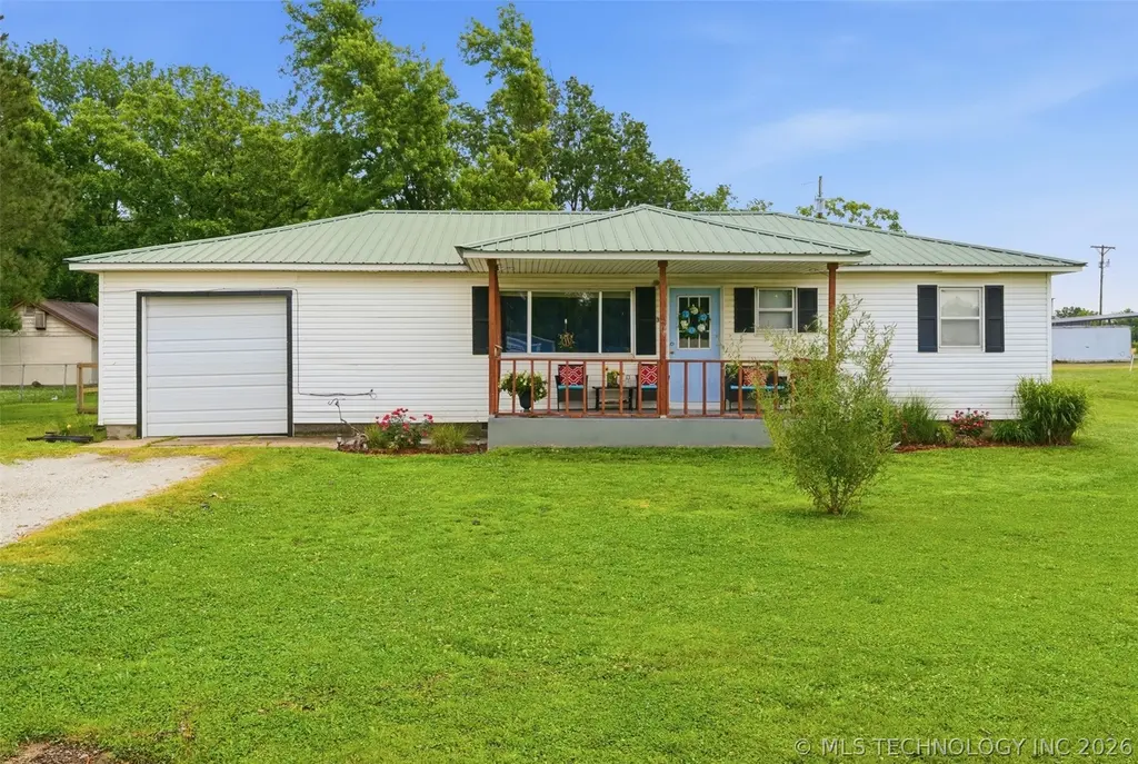 364 S Springfield