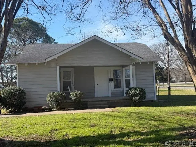 331 NE 1st