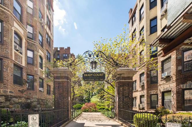 760 Brady Avenue Ave #417
