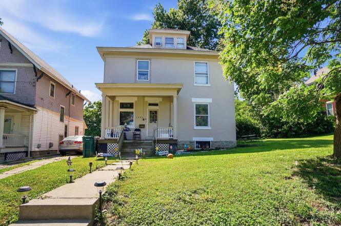 1141 Gilsey Ave
