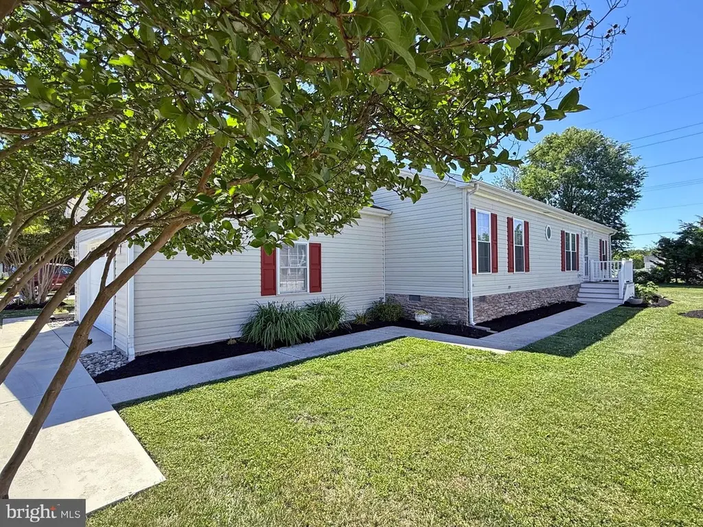 26 Whitehaven Way #13