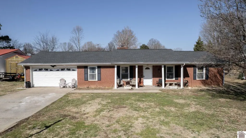 171 Fisher Blvd
