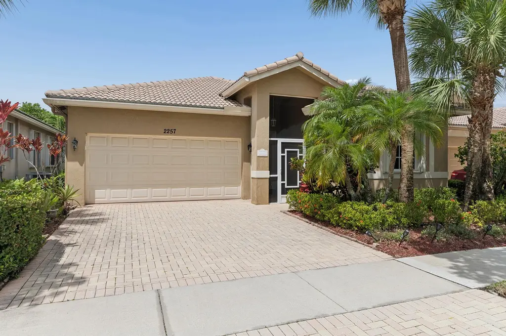 2257 Egret Cove Dr