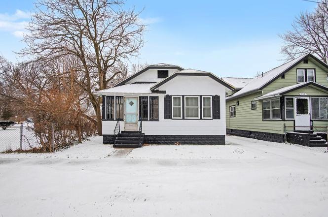 348 Orchard Ave