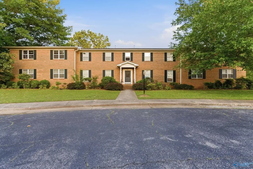 1205 Bailey Cove Cir SE Unit C