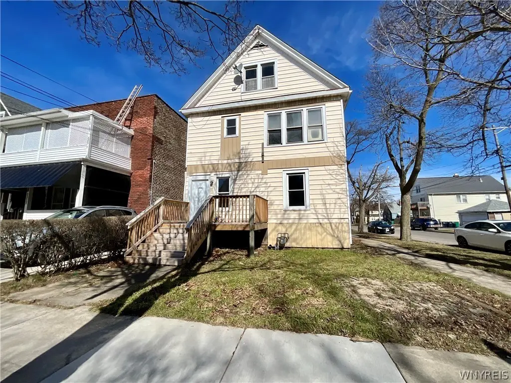 2034 La Salle Ave