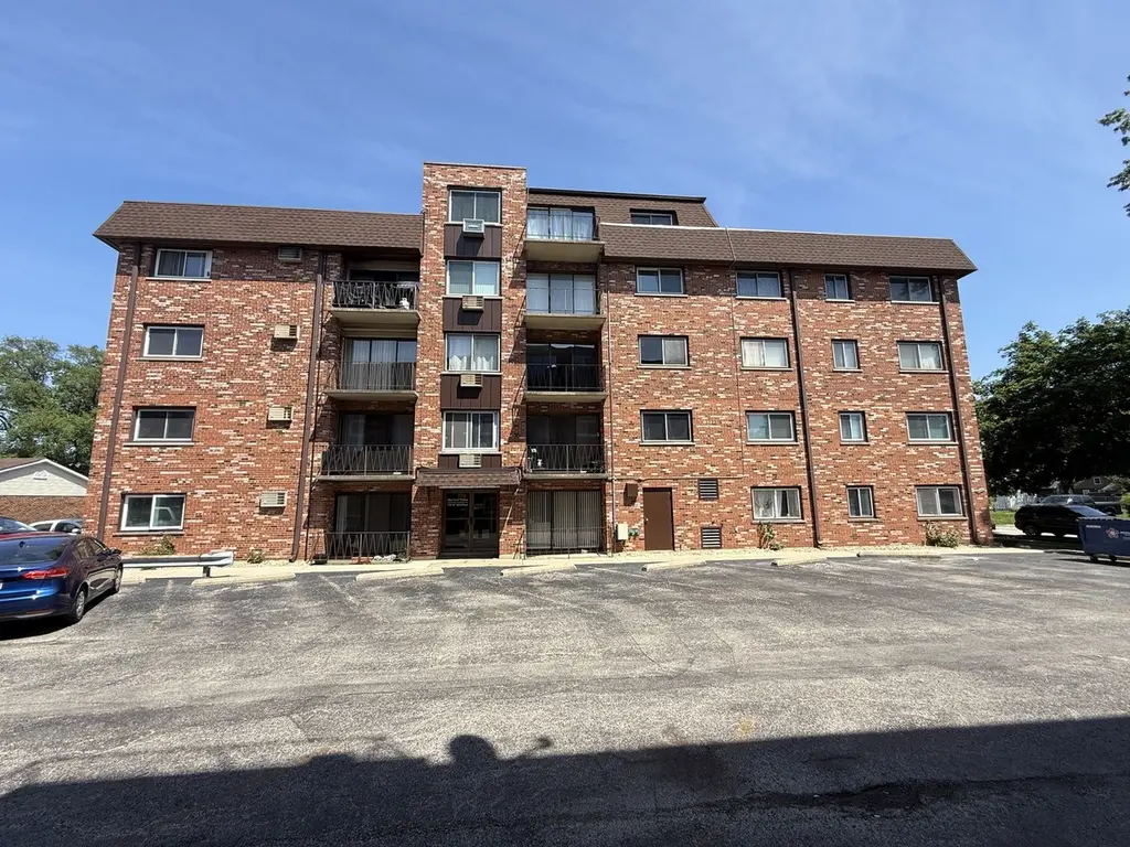7110 W 93rd Pl Unit 3F