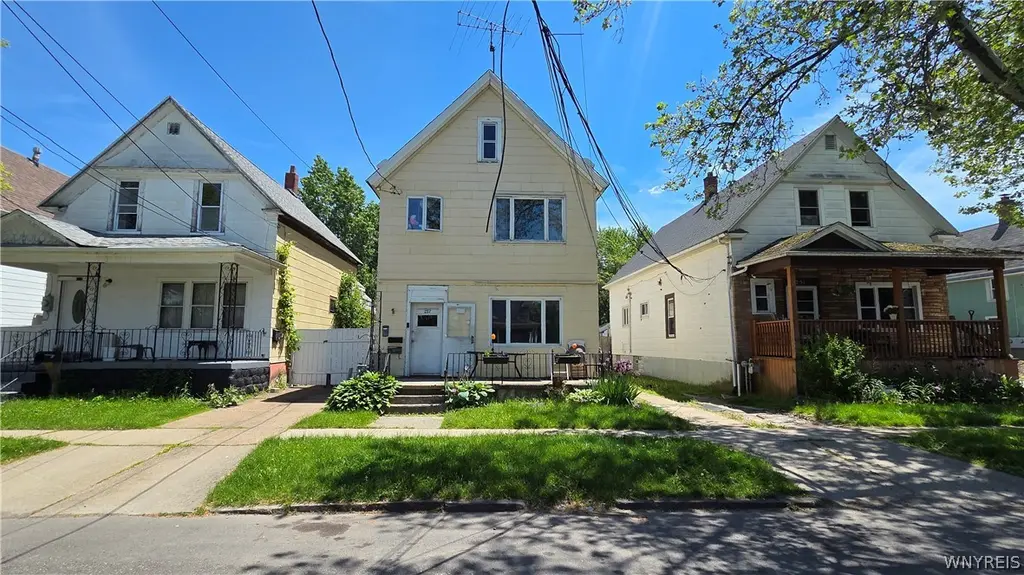 257 Ideal St