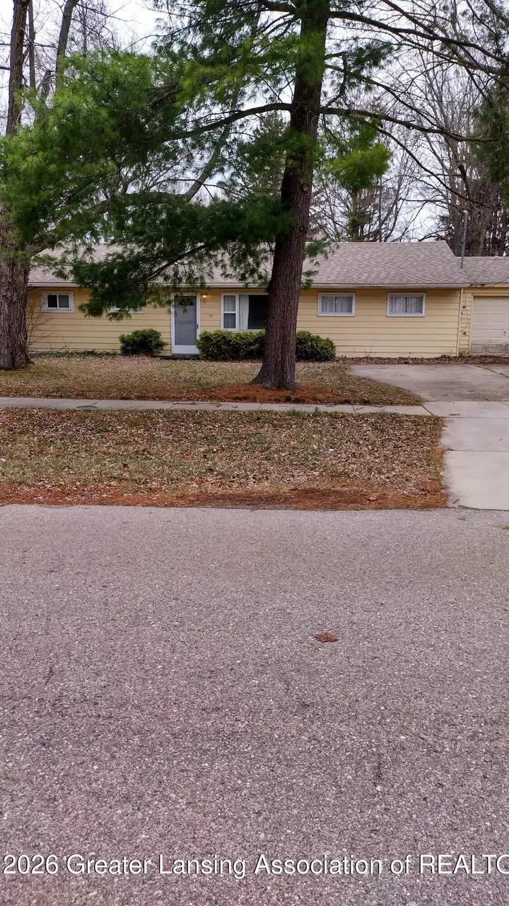 2021 Adelpha Ave