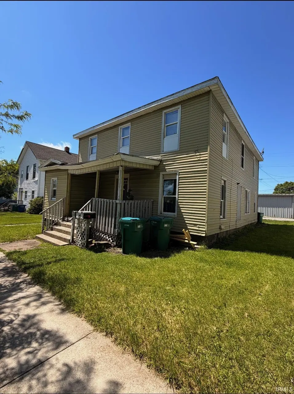 307 State St