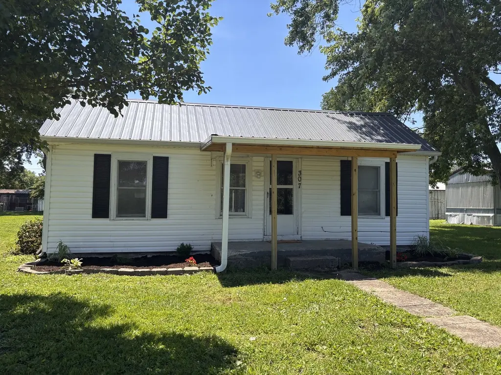 307 Casey St