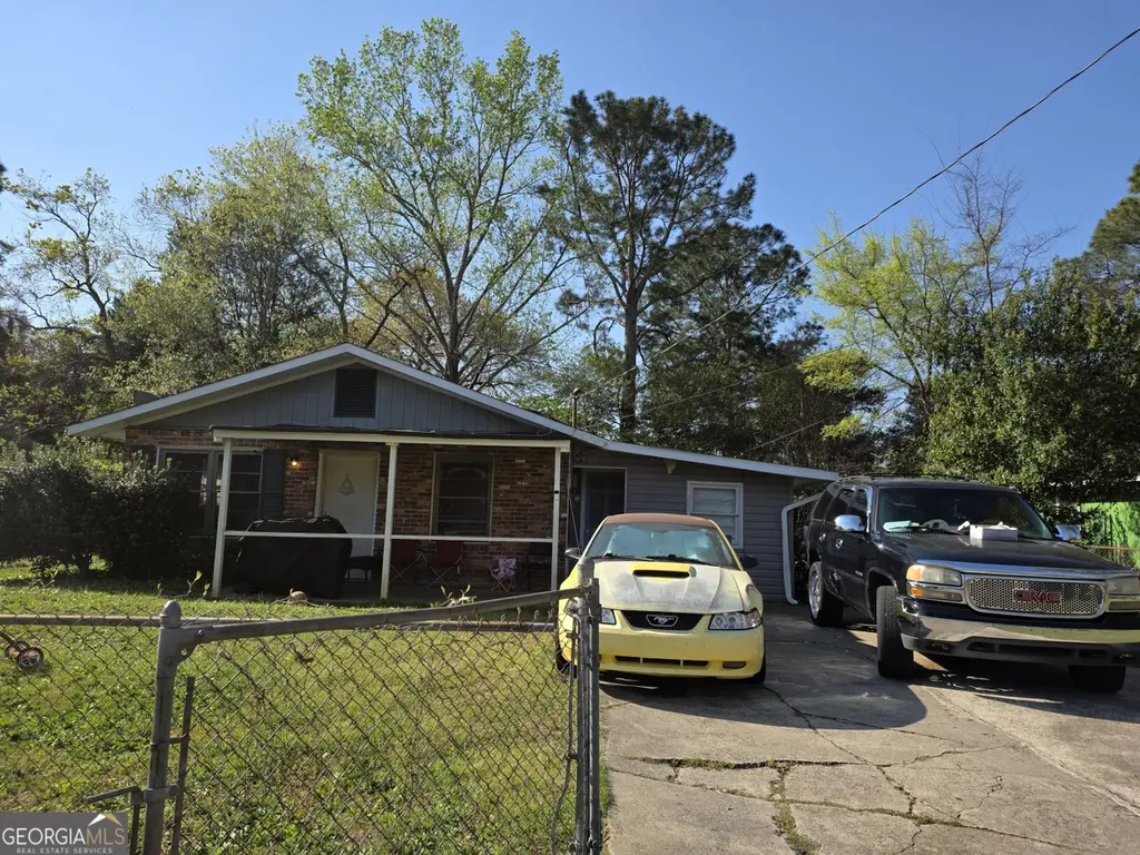 105 Varee Dr