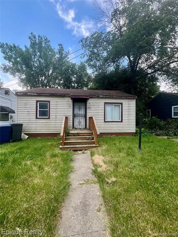 1218 E Piper Ave