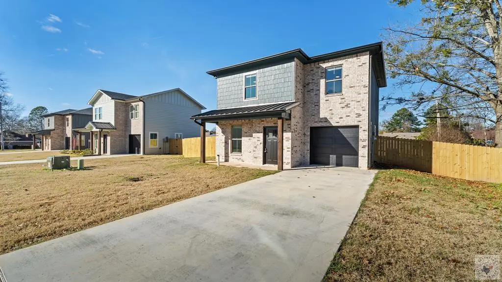 3104 Bethany Ln