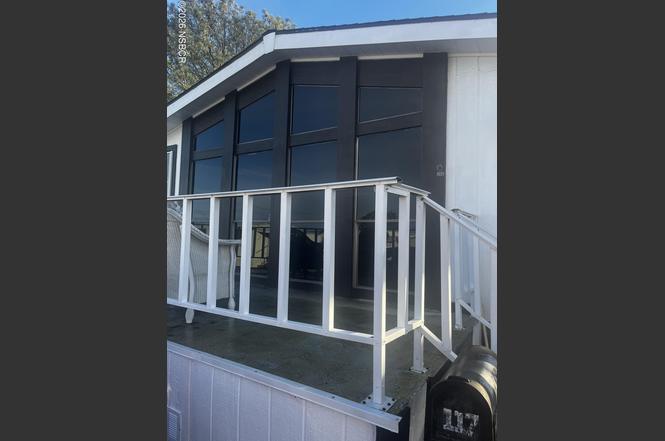 1600 E Clark #117