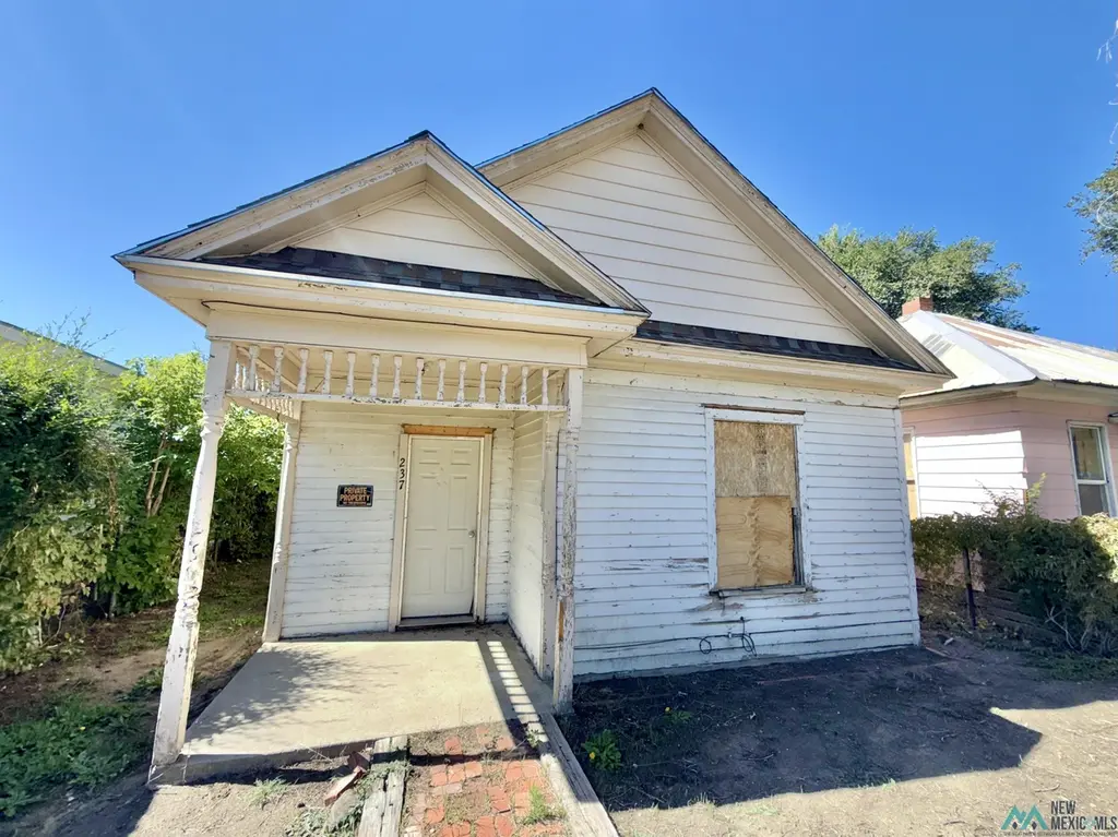 237 Vermejo St