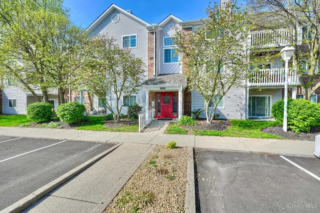 220 Carrington Pl #206