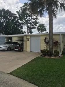 548 Oak Island Cir
