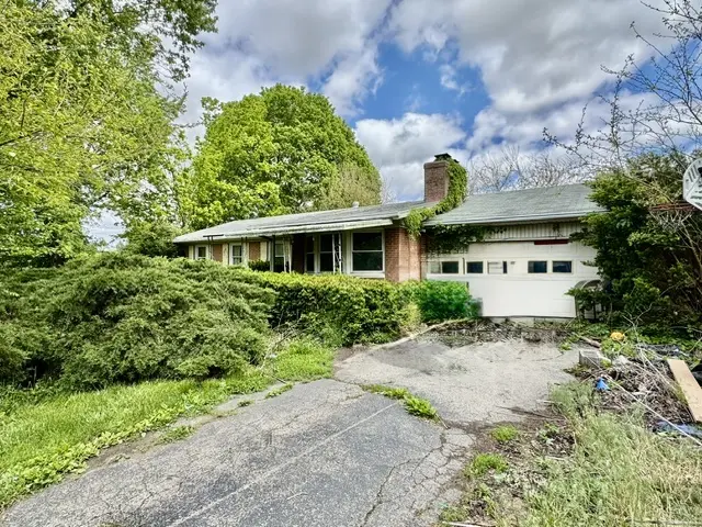5775 E State Route 571