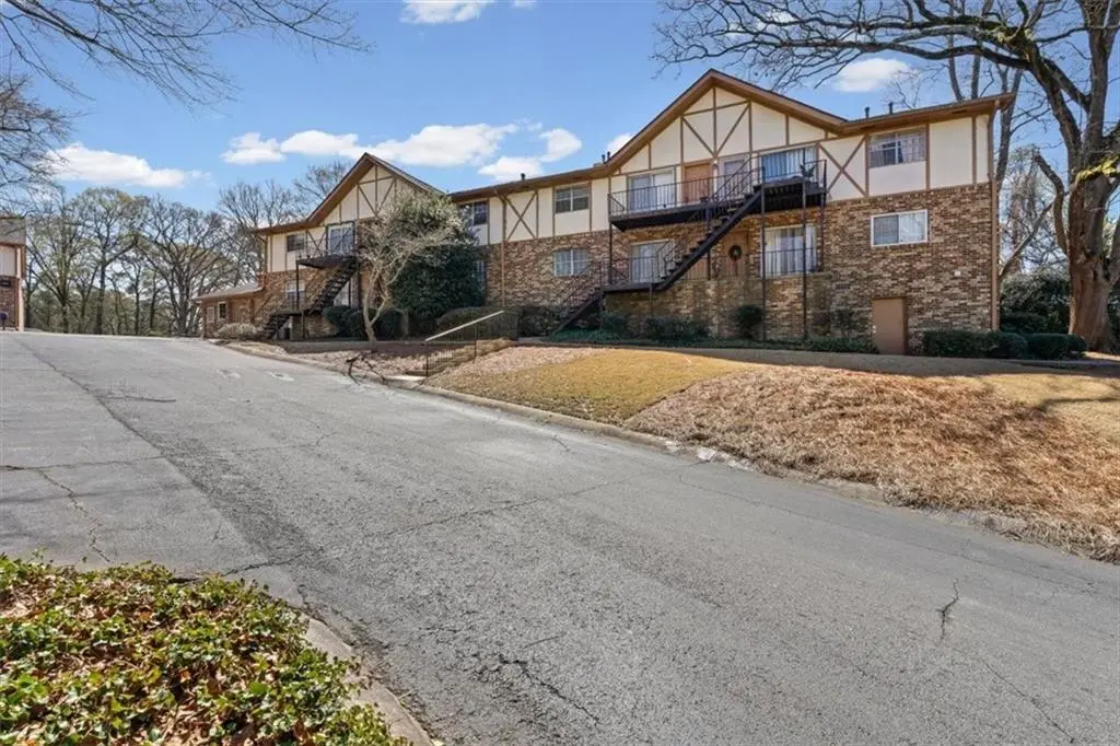 1225 Church St Unit J