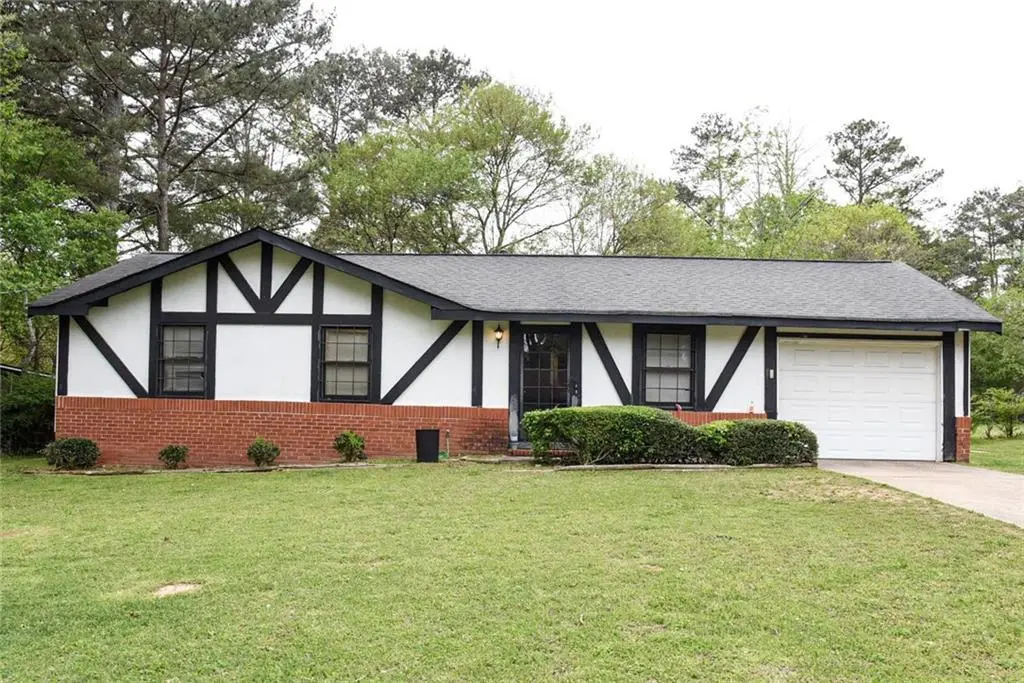8943 Gatewood Cir