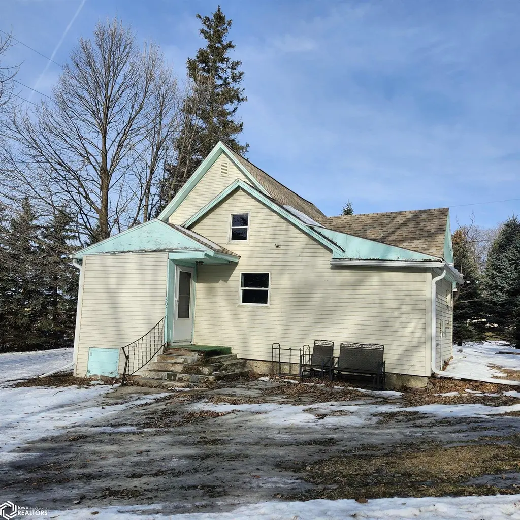 202 Main St St
