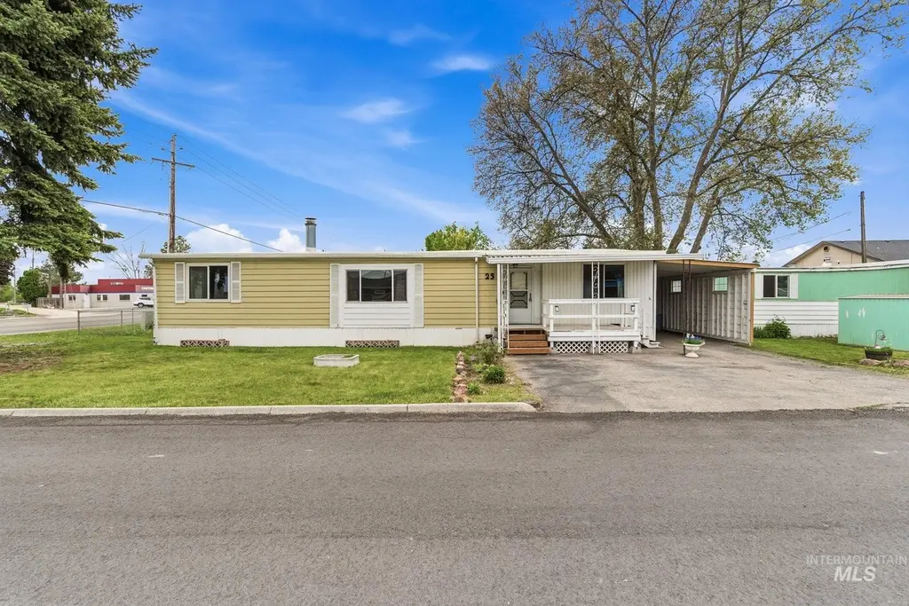 1401 N Midland Blvd Trlr 23
