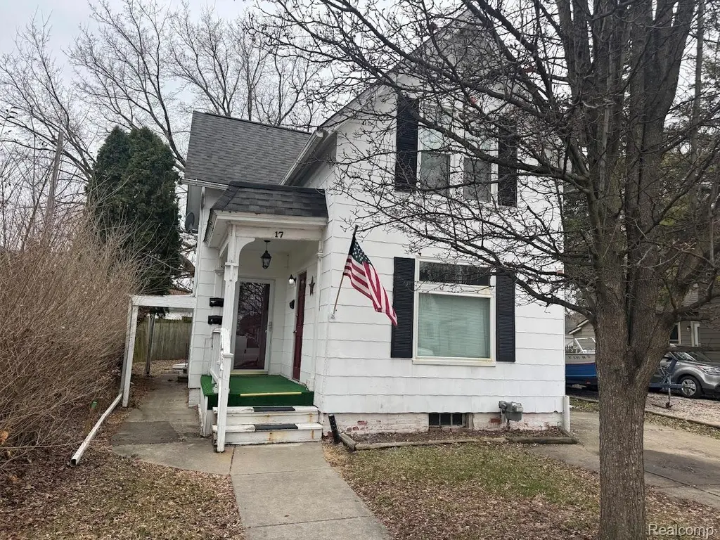 17 Stapleton St