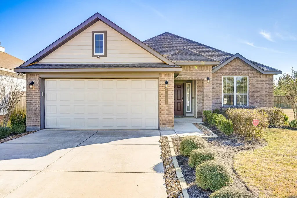 204 Shoreview Dr