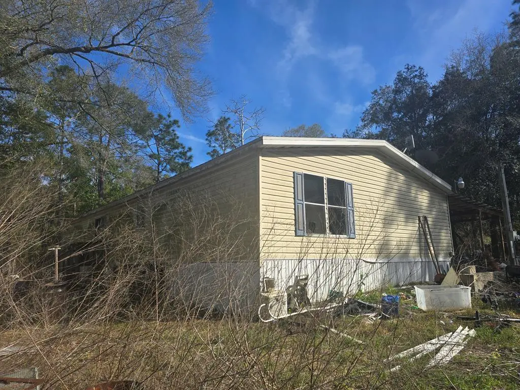 1320 NW 22nd Ct