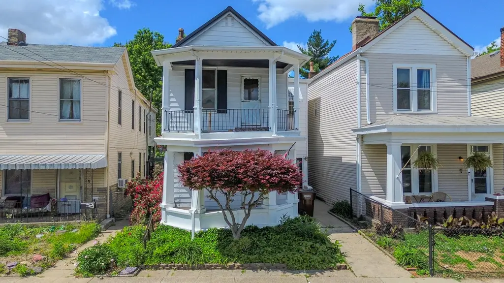 411 5th Ave