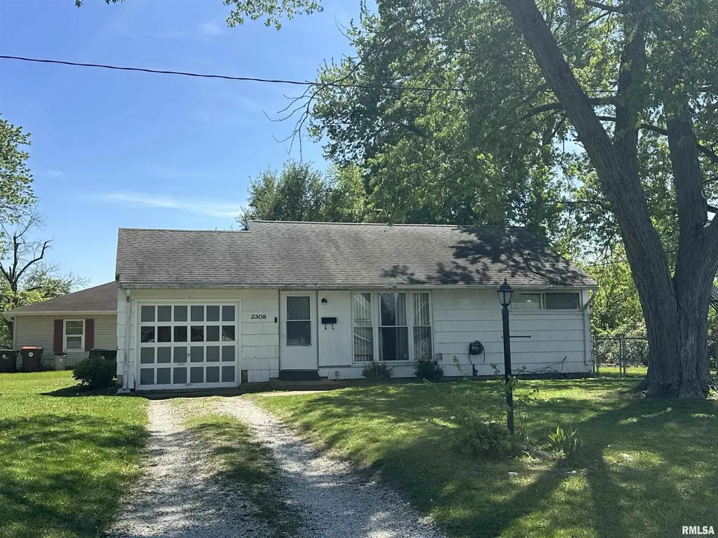 2308 W Overbrook Dr