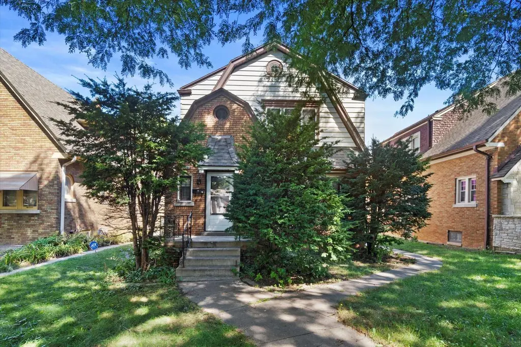 4642 W Medford Ave #4644