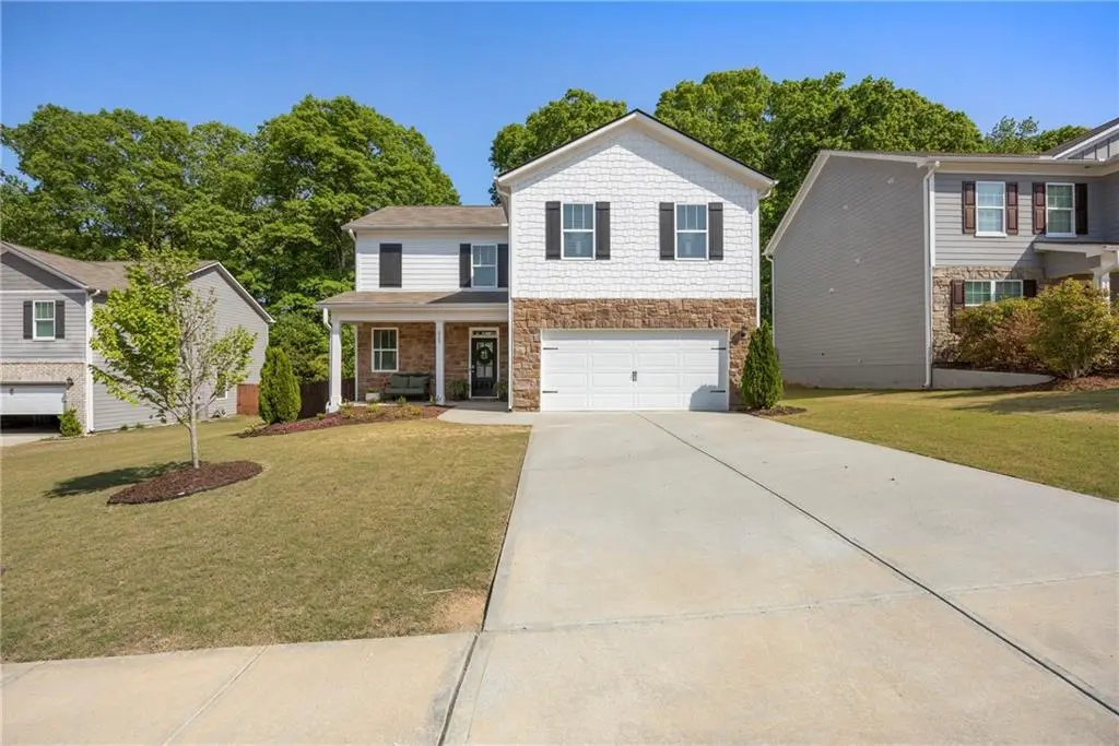 569 Starbuck Pkwy