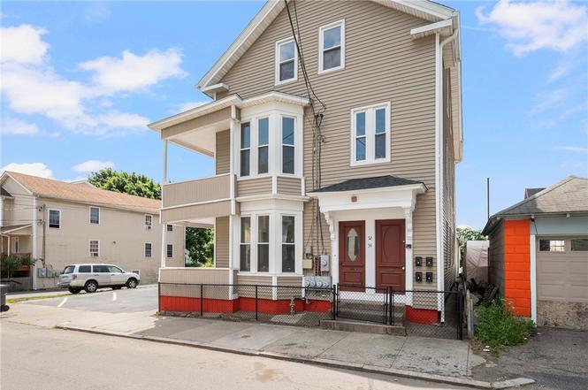 52 Erastus St