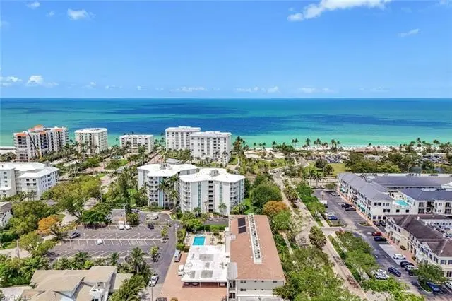 232 Banyan Blvd #232
