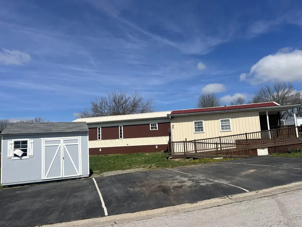 404 Mount Vernon Dr