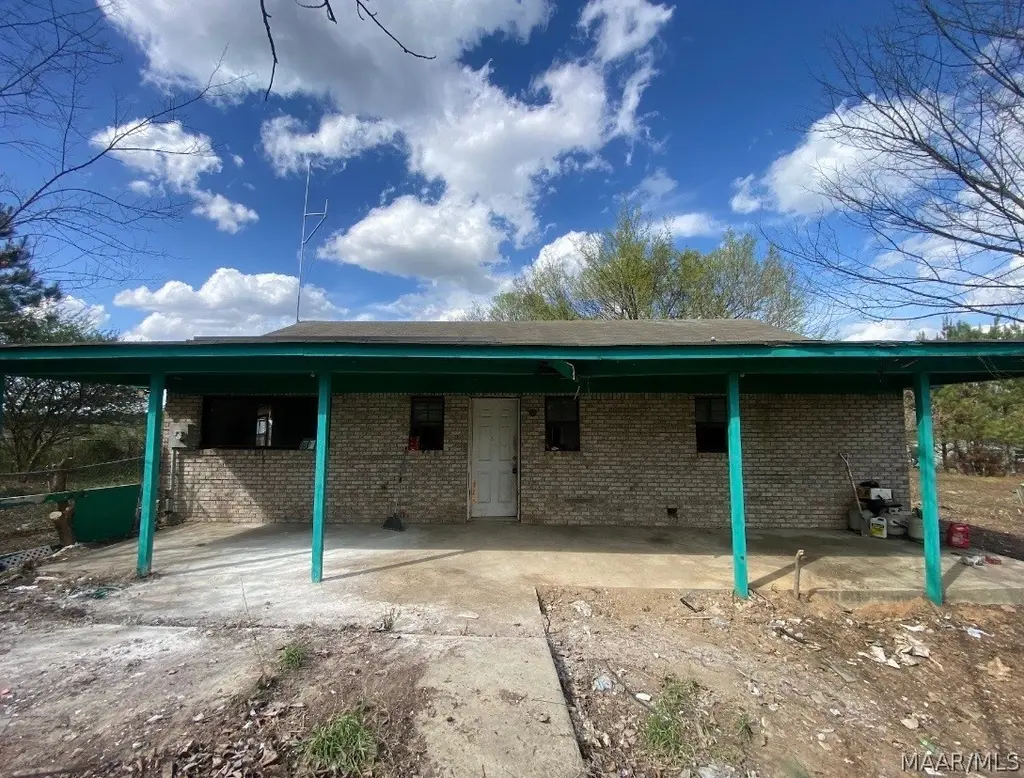 223 County Road 68 Rd W