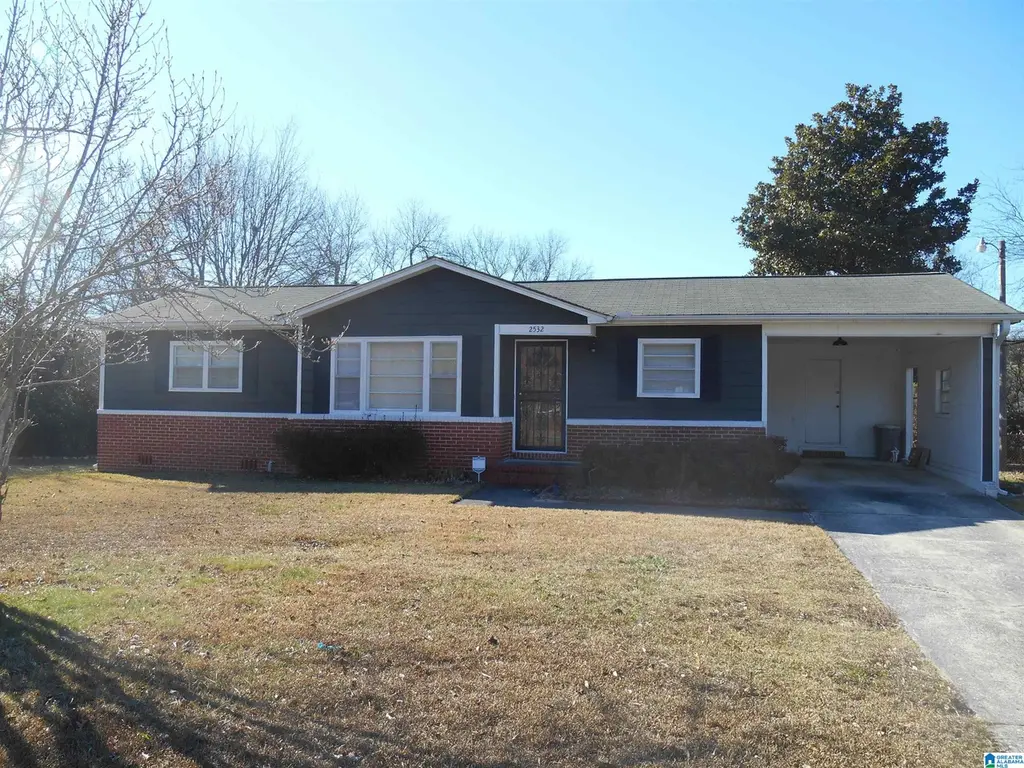 2532 2nd Pl NW