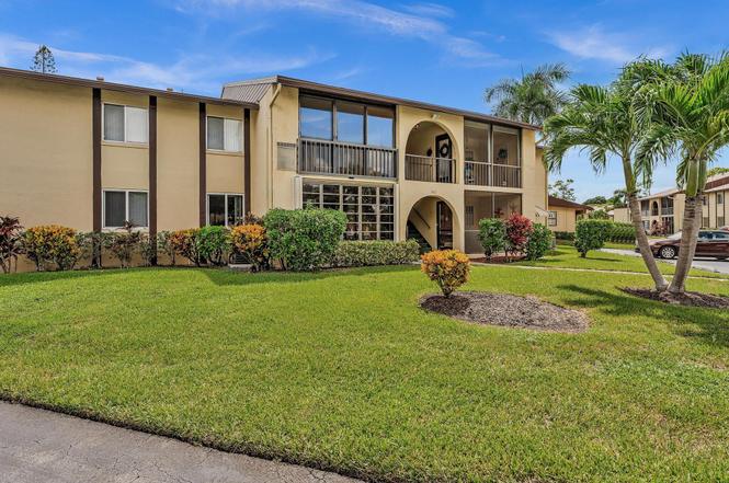 342 Pine Ridge Cir Unit D-2