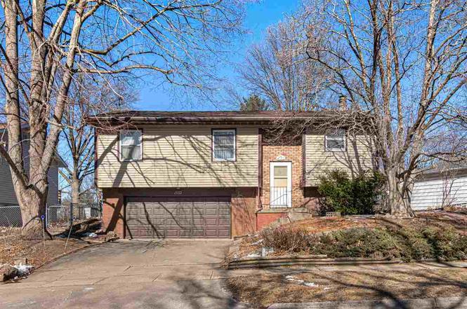 1532 Tracy Ln