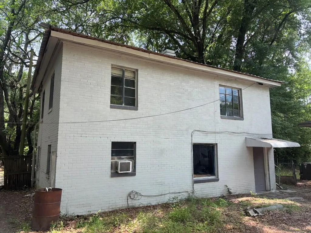 1508 N Van Buren St