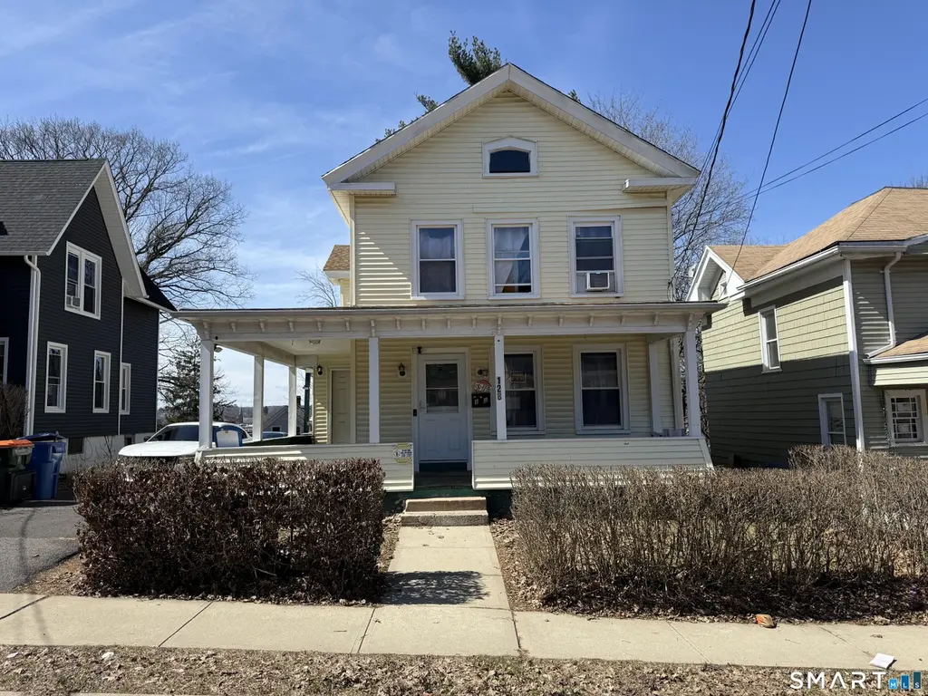 128 Hobart St