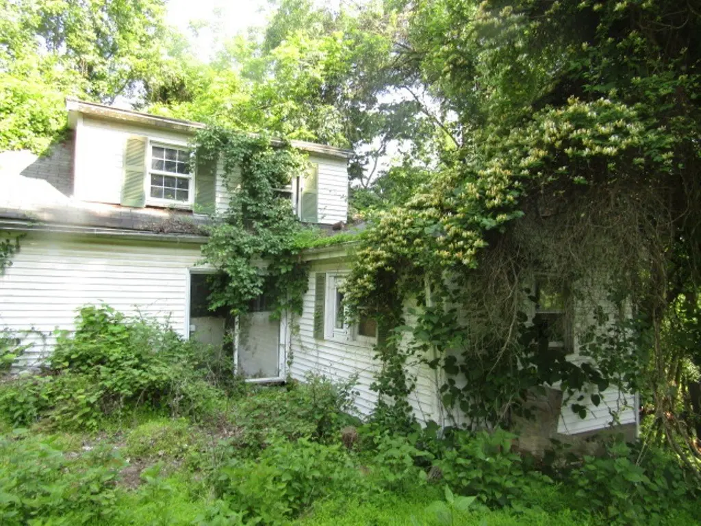 9431 Glendale Rd