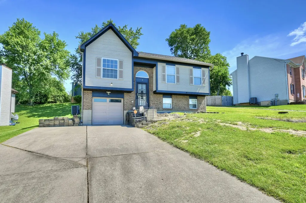 1204 Constitution Dr