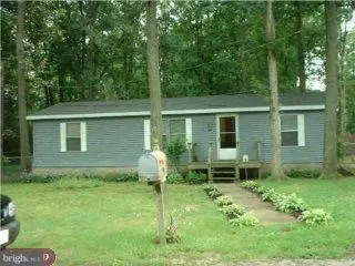 7501 Magnolia Dr