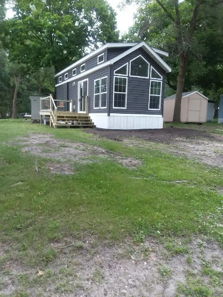 3720 County Road 40 NW #17